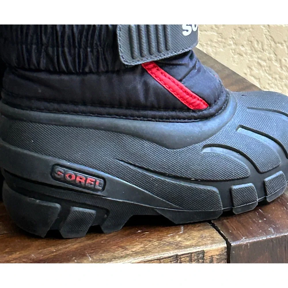 Sorel Toddler Boys Snow Boots Size 9 Waterproof Insulated Removable Liners